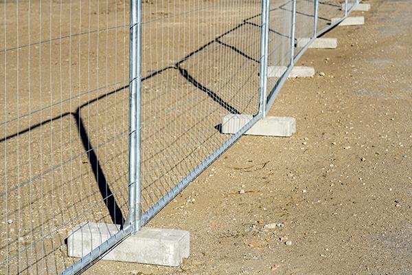 workers at Fence Rental Bridgeport